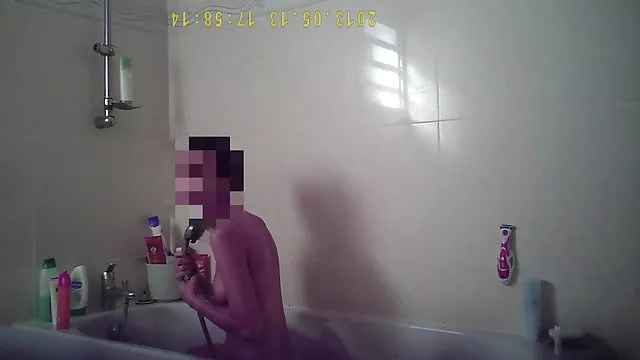 بزرگسالان بدون ثبت نام لی رز ساخت اولین مقعد او