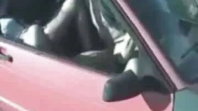 بزرگسالان بدون ثبت نام هنگامی که همسر شما برهنه, خارج از منزل یک شلخته واقعی کون باطل است