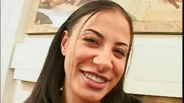 بزرگسالان بدون ثبت نام در حالی که فیلم فیلم سک سکی او را به برادر خود صحبت حرکت تند و سریع خاموش می کند