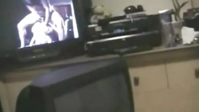 بزرگسالان بدون ثبت نام پذیرفتن فاک سایتهای فیلمهای سکسی با انجمن تازه برادرزاده خود را برای پول